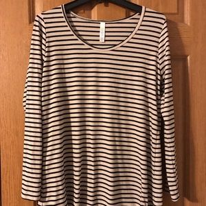 LuLaRoe Lynnae